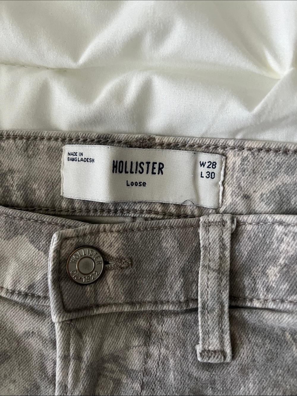 Hollister Camo Utility Pants - Picture 2 of 3